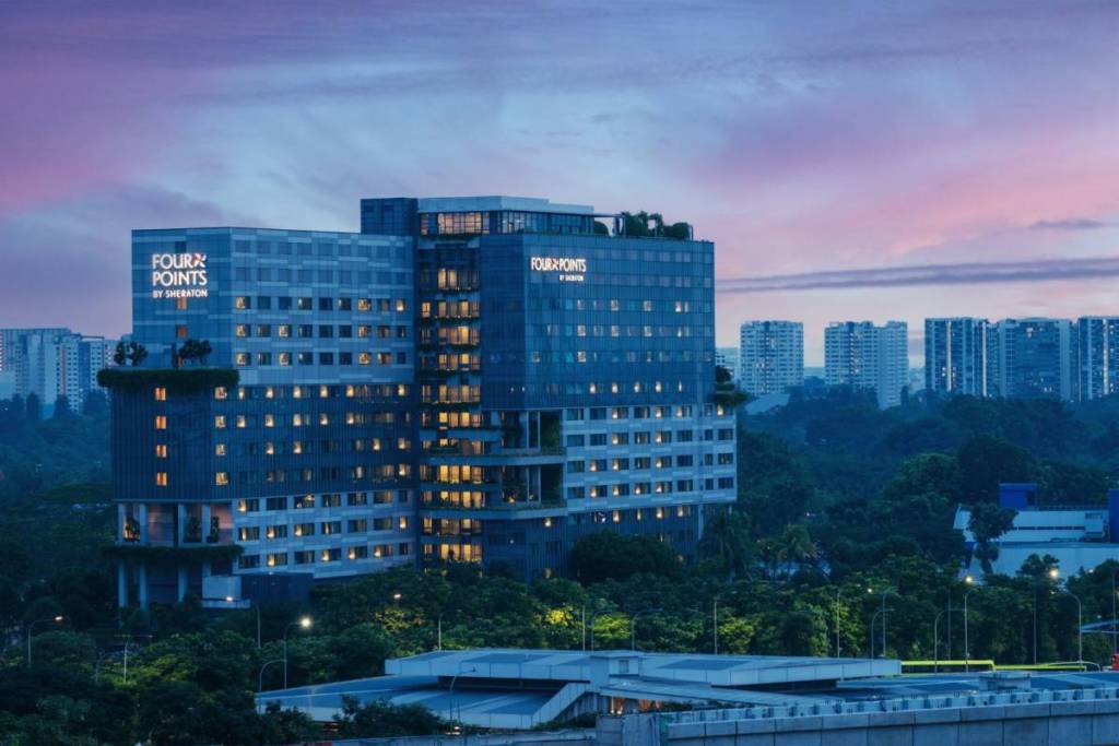 Jurong lakeside hotel only major hotel