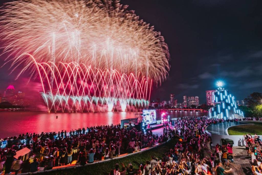 Stadium Walk best 2026 NDP fireworks spots