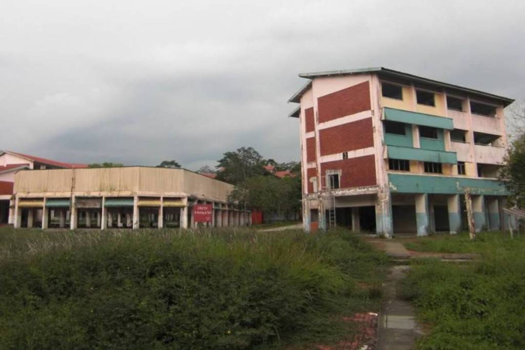 Neo Tiew Estate ghost town 