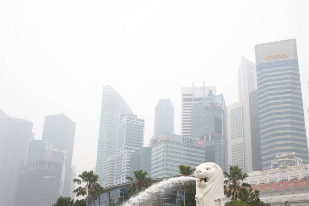 haze skies in Singapore