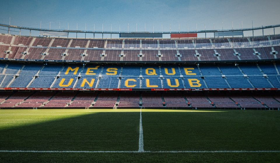 Now you can play with friends at the FC Barcelona stadium