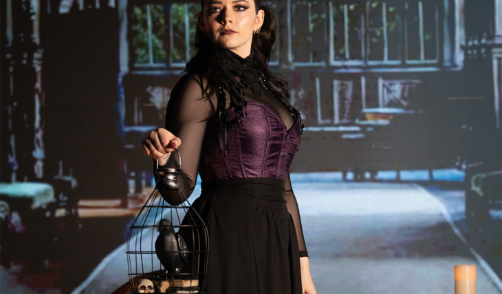 Macabre stories and hand-mixed cocktails: The immersive Edgar Allan Poe Speakeasy is coming to Stuttgart and transforming the Kleiner Kursaal into a gloomy 19th-century setting