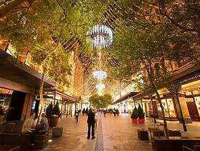 15 Enchanting Christmas Light Displays To See In Sydney In 2025