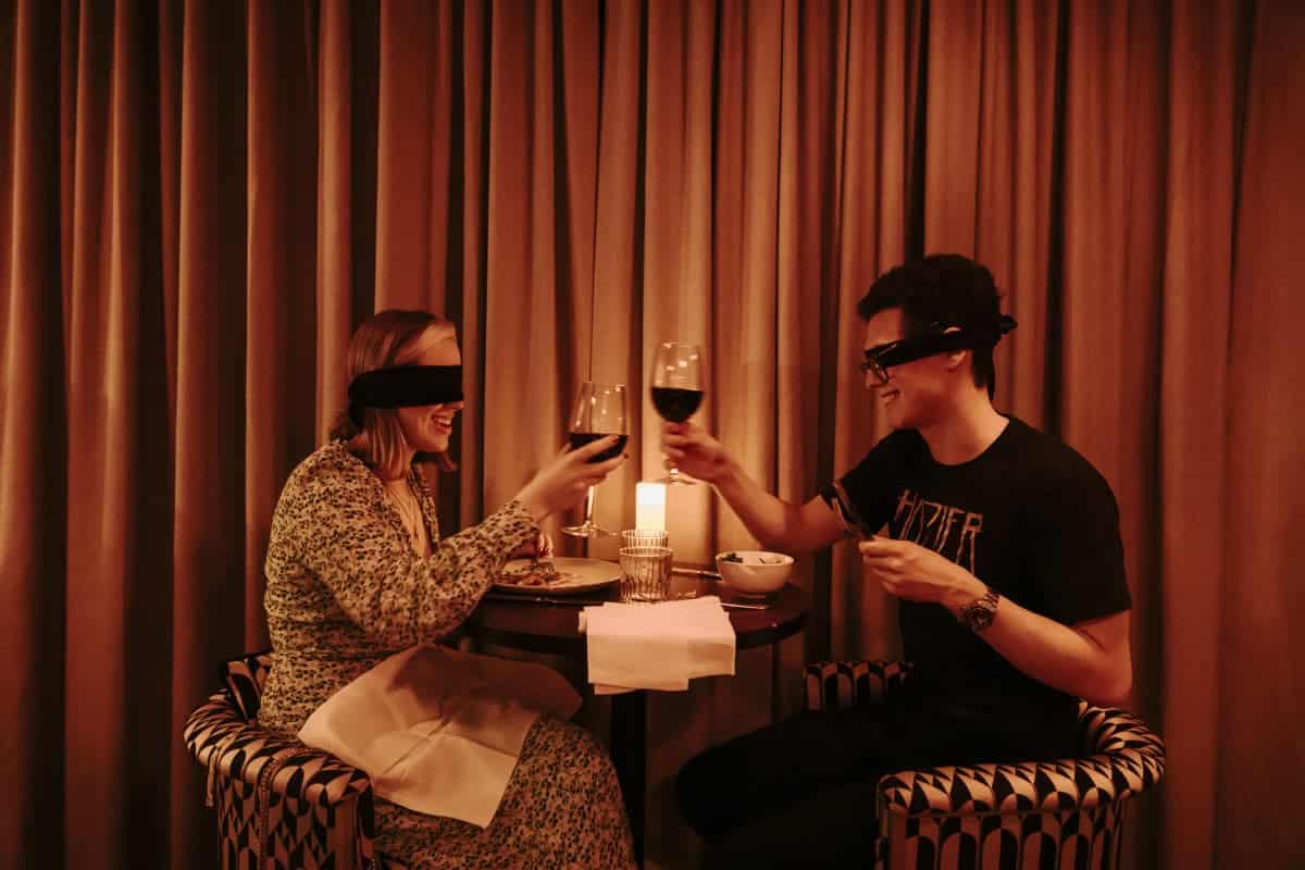 Dining In The Dark Sydney Dine Blindfolded In A Restaurant