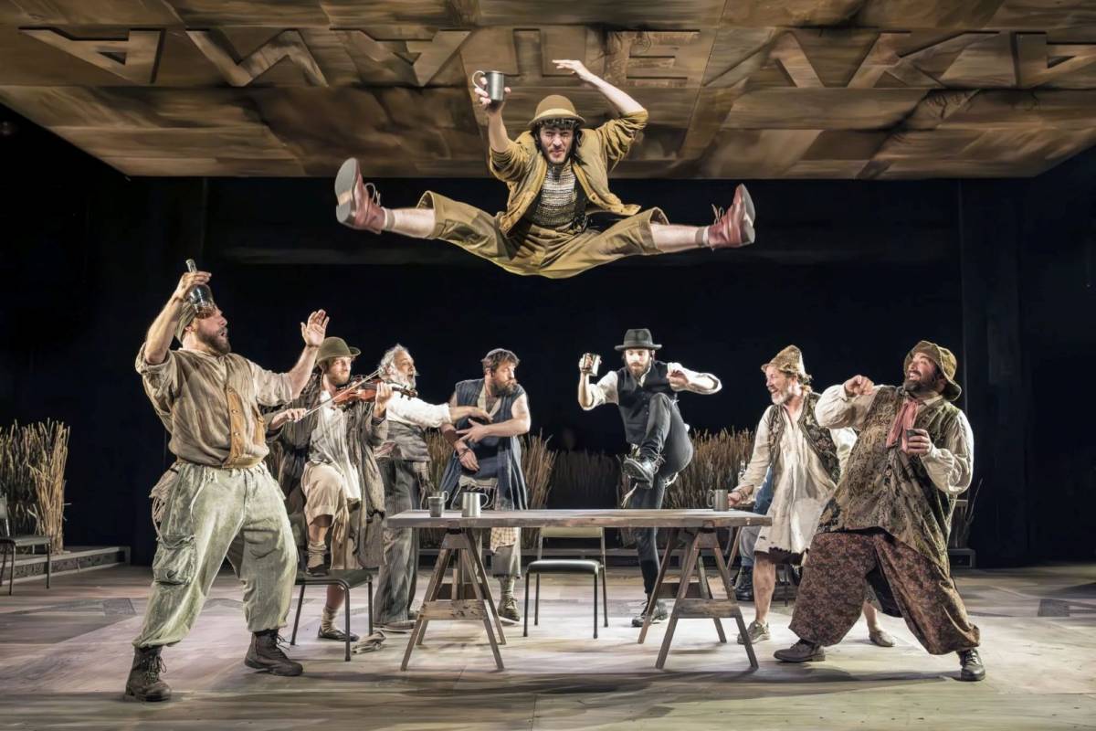 Fiddler on the roof