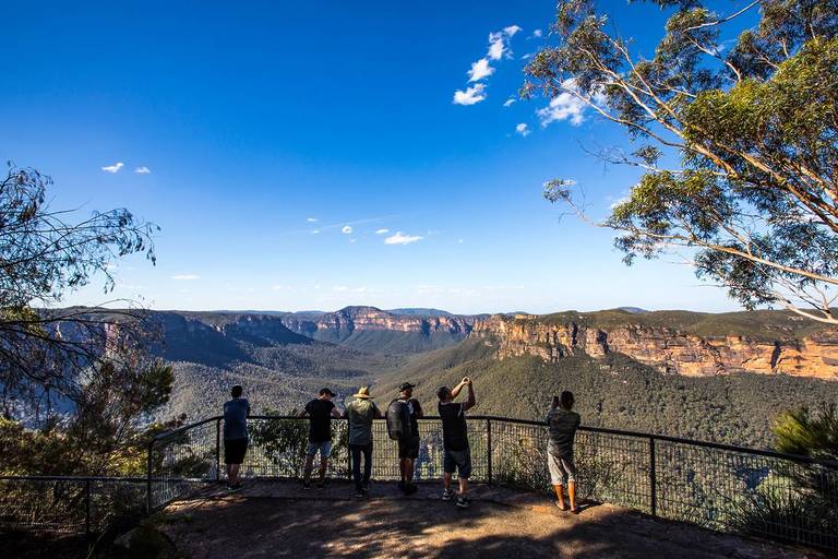10 Incredible Lookouts In The Blue Mountains