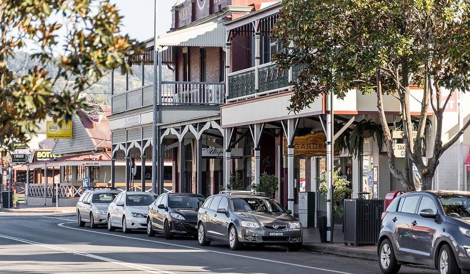 This Country Town In NSW Is Full Of Historic Buildings, Vintage Shops And Cosy Cafes