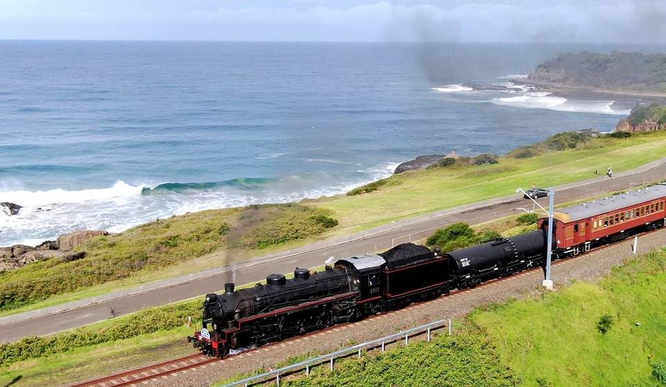 This scenic vintage train ride from Sydney returns in August – with turquoise waters and incredible scenery