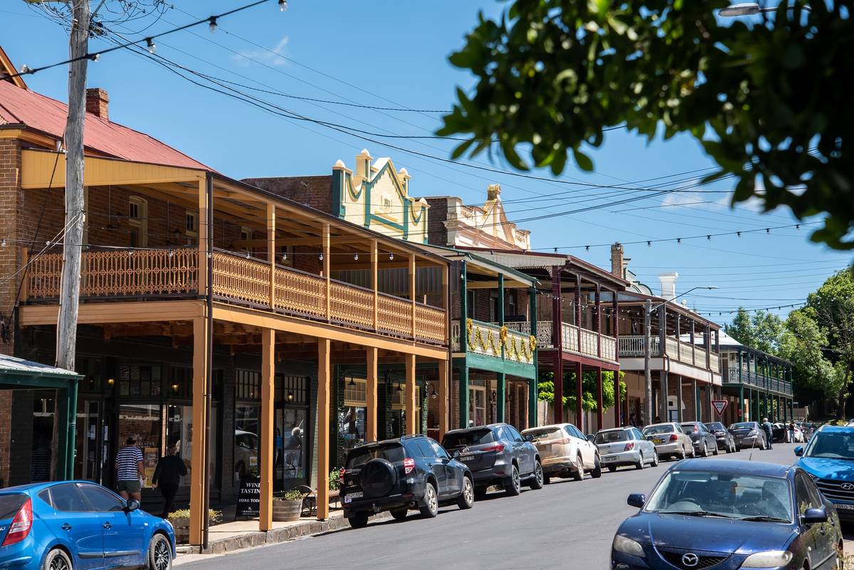Vivid ‘our Small Town May Die’: This Nsw Country Town Is In Danger Of Disappearing Scene in 4K Vivid ‘our Small Town May Die’: This Nsw Country Town Is In Danger Of Disappearing Scene in 4K