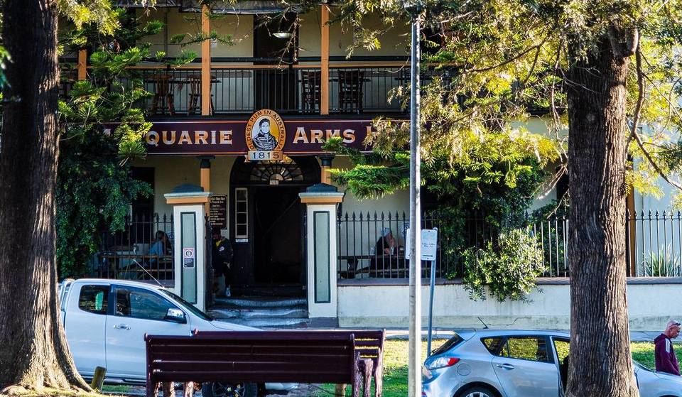 This 1800s Pub Just 1 Hour From Sydney Is A Hidden Winter Gem – And It’s Brimming With Old-World Charm