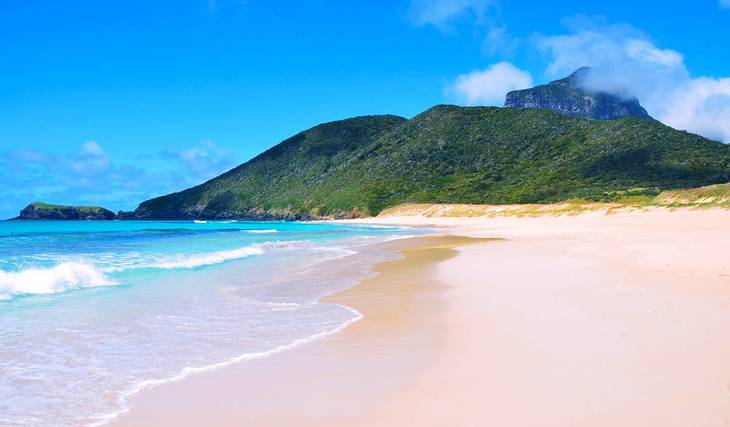 Forget The Maldives – This NSW Island Has Crystal Clear Lagoons, Rainforest Trails And Stunning Beaches