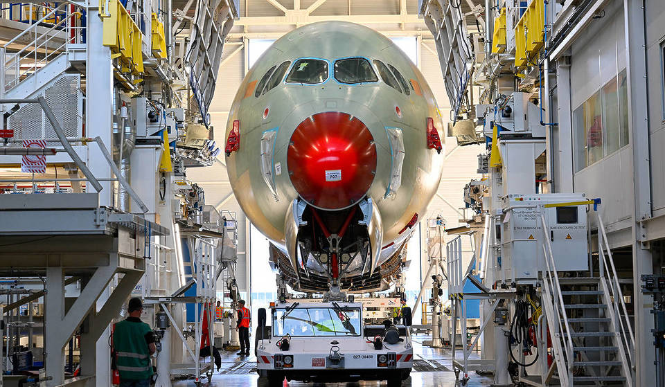 Qantas Teases First Look At Airbus A350 For Non-Stop Flights To London And New York
