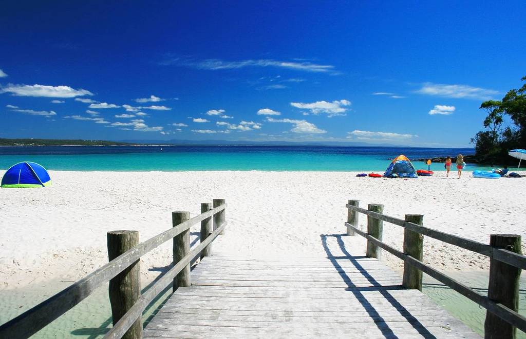 6 Top Trending Getaways In NSW Perfect For Your Summer Bucket List