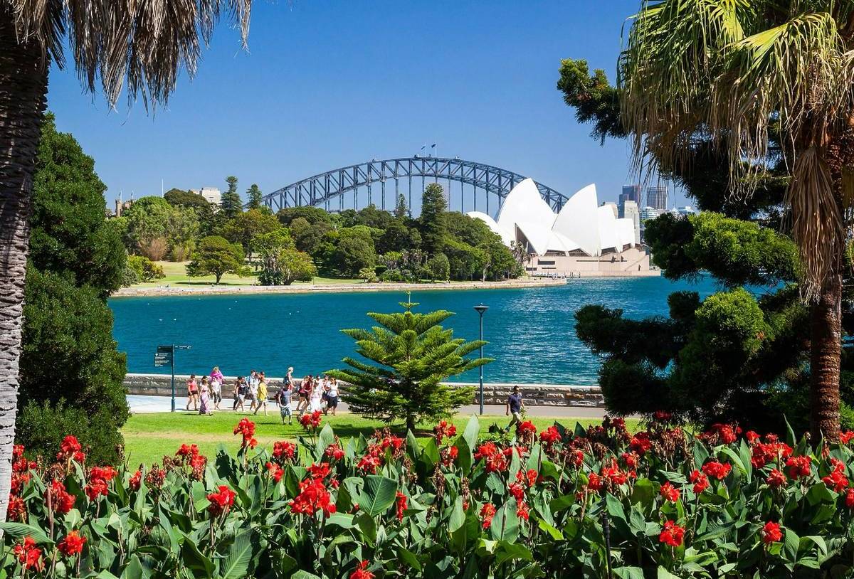 View from the Royal Botanic Garden Sydney with Sydney Opera House and Harbour Bridge across the water