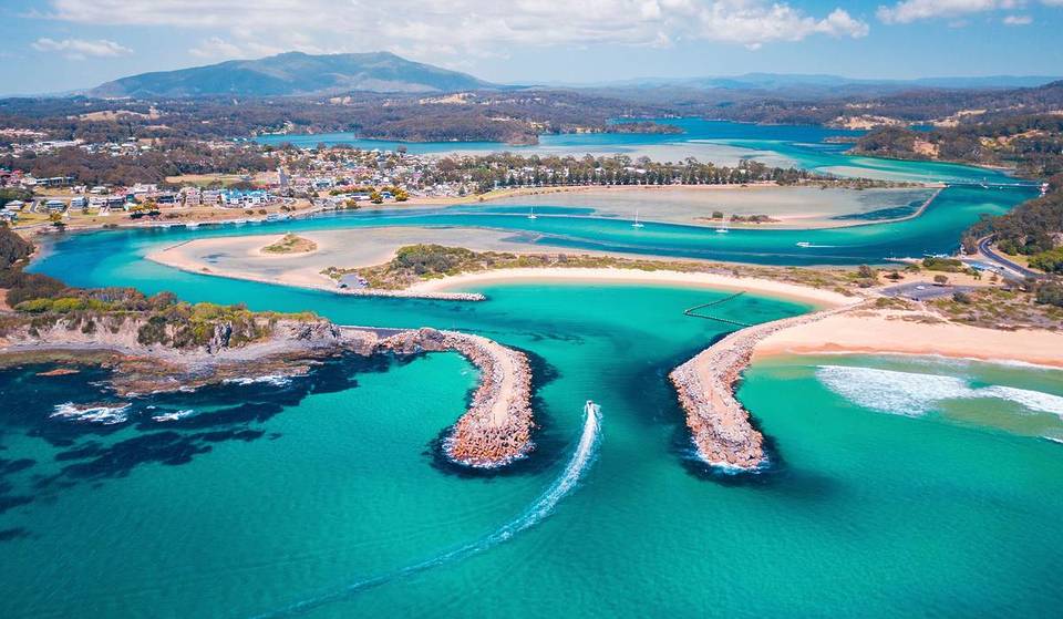 This Coastal Town In NSW Is A Trendy Local Alternative To Noosa – With Beachside Cafes And Turquoise Ocean Views