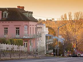 The only heritage-listed town in NSW is also its prettiest winter escape – with cosy eateries and vintage charm