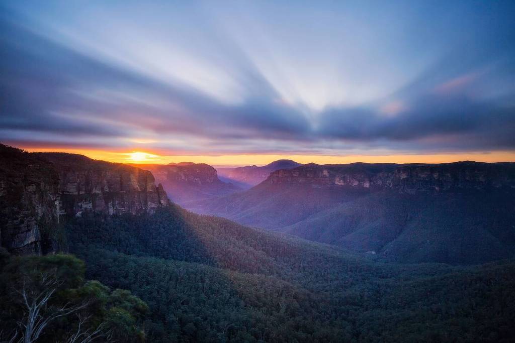 Sunset view over the Grose Valley and sandstone cliffs from Govetts Leap lookout in the Blue Mountains near Blackheath
