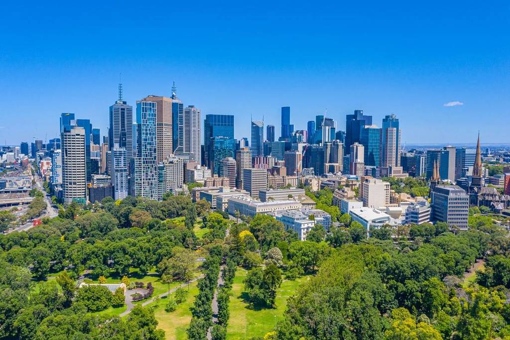 Only 13 Countries On Earth Still Have Safe Air To Breathe — And Australia Just Made The List With Experts Warning Of Pollution From Bushfires &amp; City Vehicle Emissions: “A Silent Epidemic”