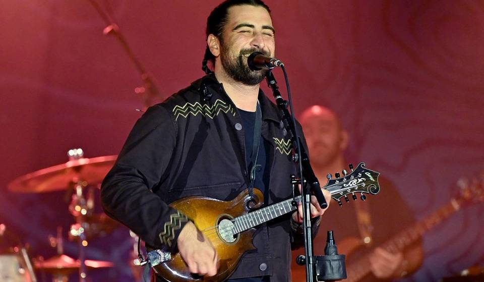 Noah Kahan Confirms His Biggest Australian Tour Yet — Here Are The Sydney Dates, Ticket Prices &amp; How To Get Them Before They Sell Out