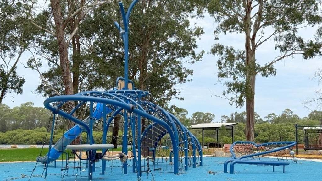 Deepwater Park Playground