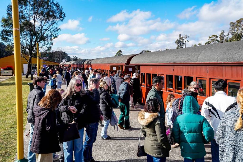 people boarding the Zig Zag railway