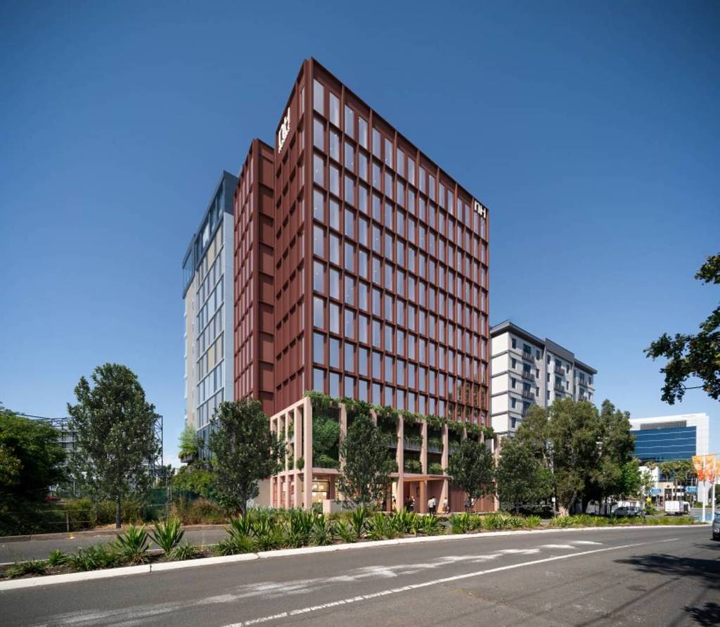 mascot hotel as new sizzler sydney location near airport
