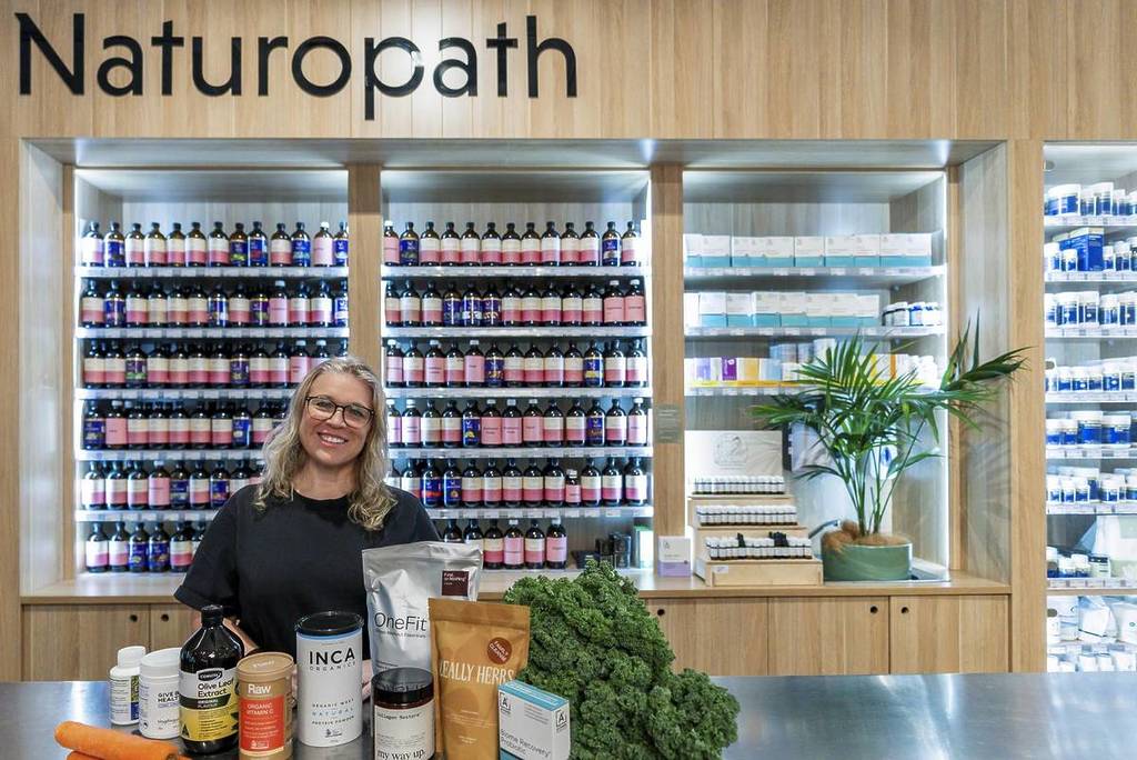 New neutral bay in-store naturopath counter