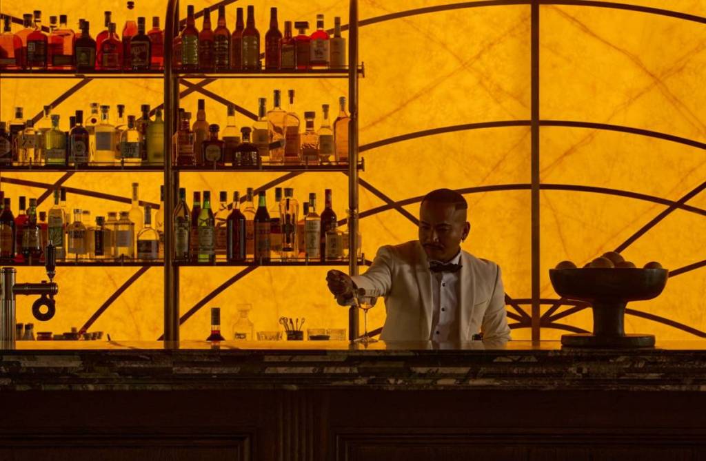Ned's piano bar at Grand Saddles Lodge