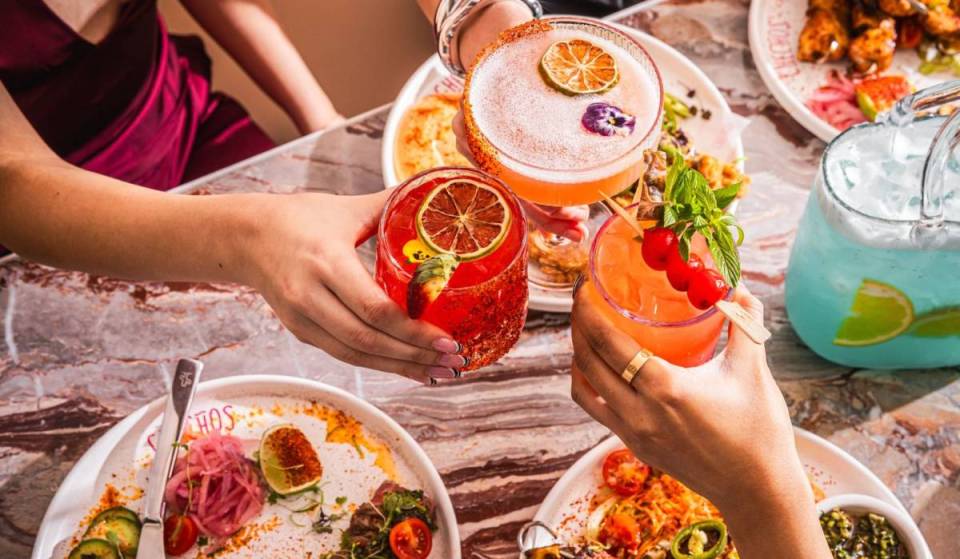 This new beachside Mexican restaurant in Sydney is famous for its viral 1.2L ‘handbag cocktails’ — and $10 tacos every day