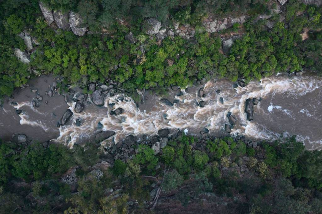 Aerial view of the Nepean River flowing through bushland within the future Gulguer National Park in Western Sydney
