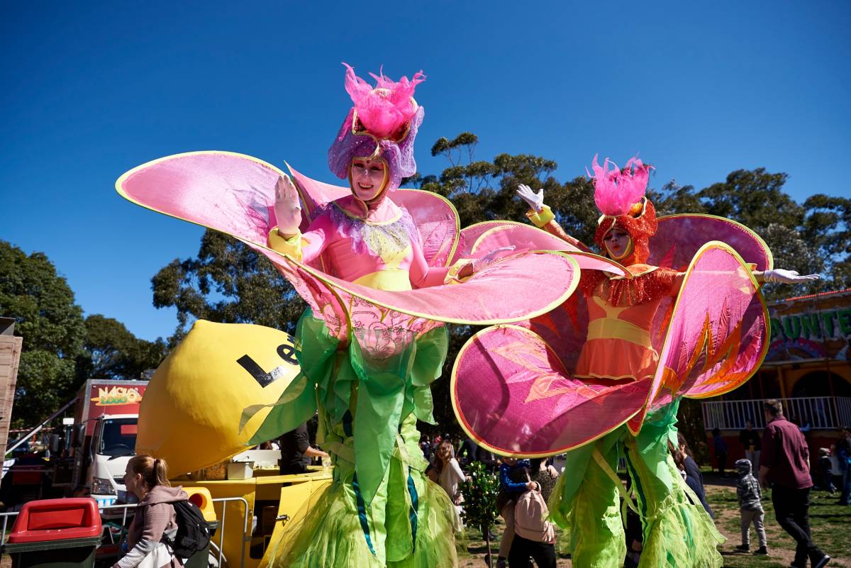 Colourful roving performers entertain crowds at the Strathfield Spring Festival