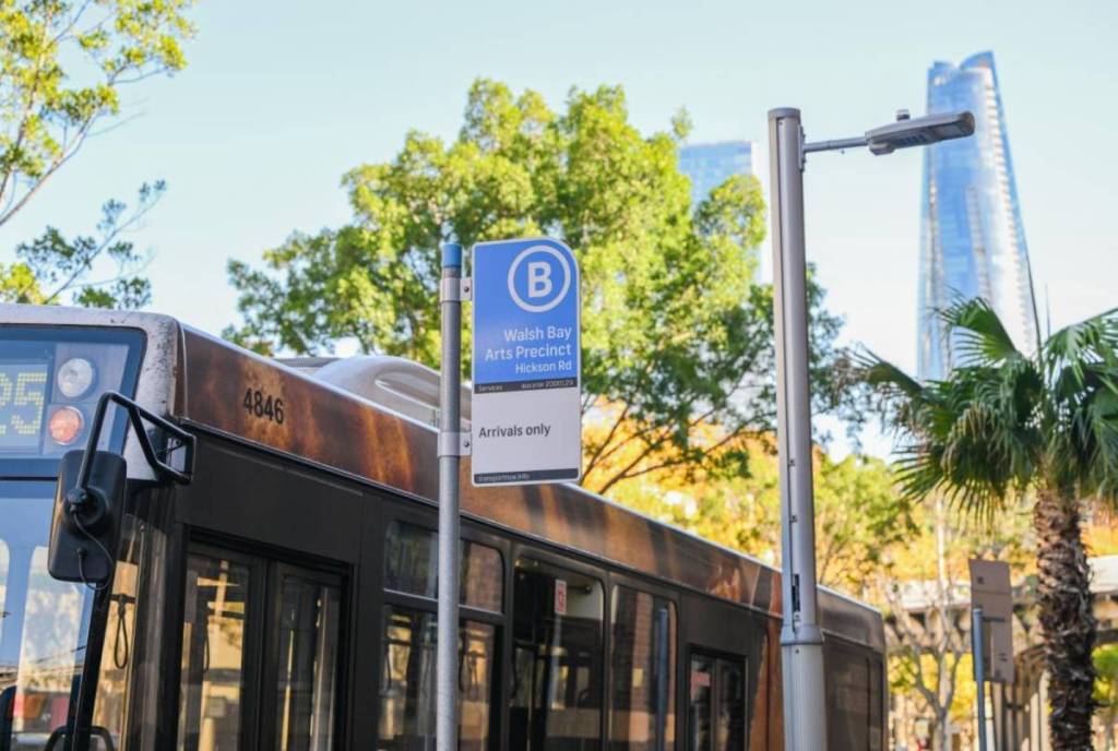 walsh bay bus stop in sydney