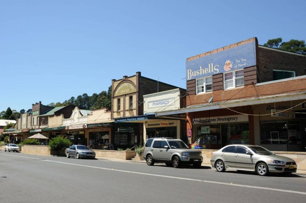 bundanoon, spring day trip near melbourne in victoria