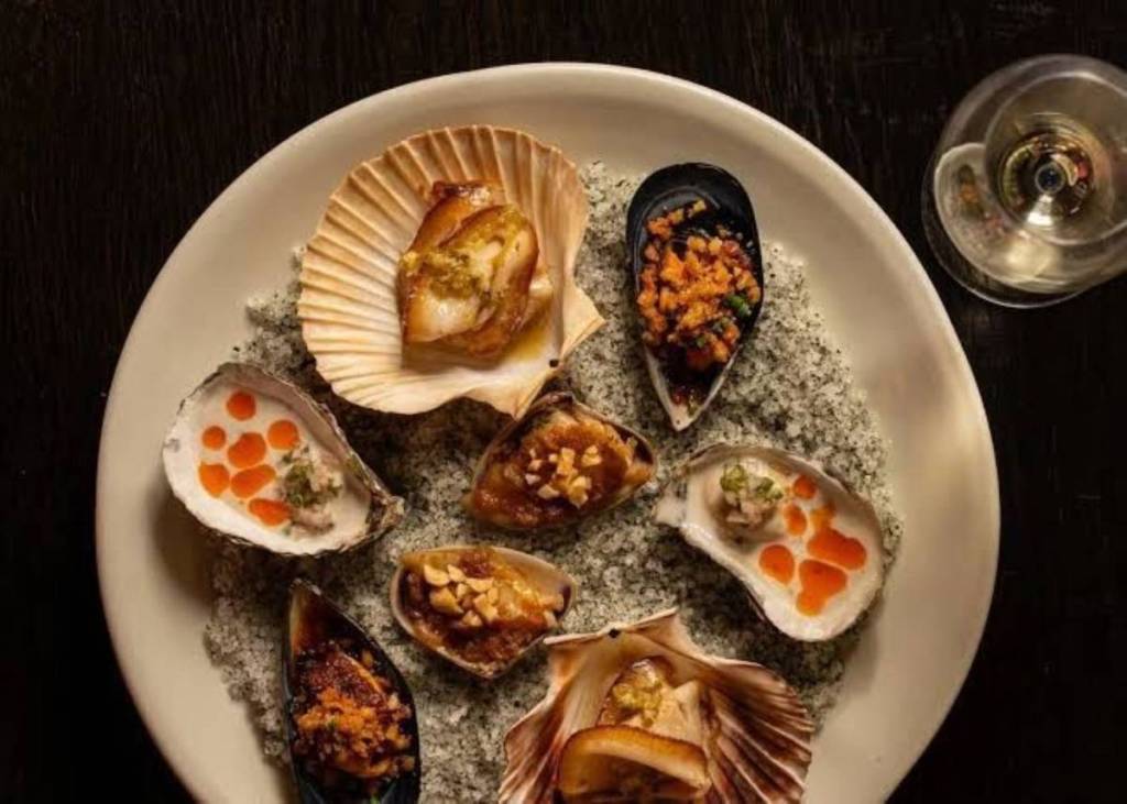 oysters at Ashe, southeast asian grill restaurant in sydney cbd