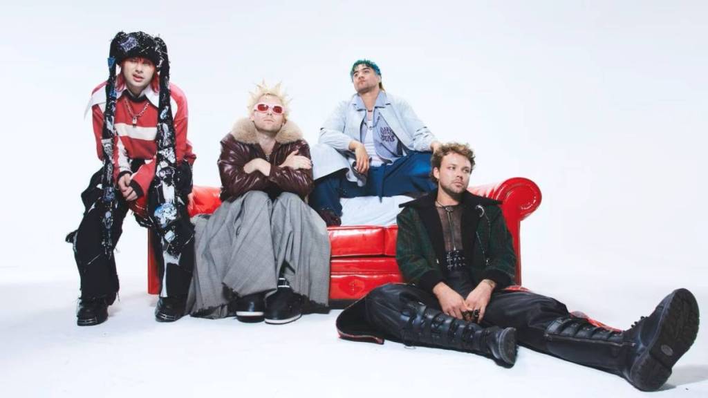 5sos aka five seconds of summer sydney pop up