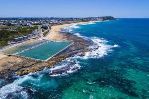 The Southern Hemisphere’s largest ocean pool is just 2 hours from Sydney – and it’s free to visit