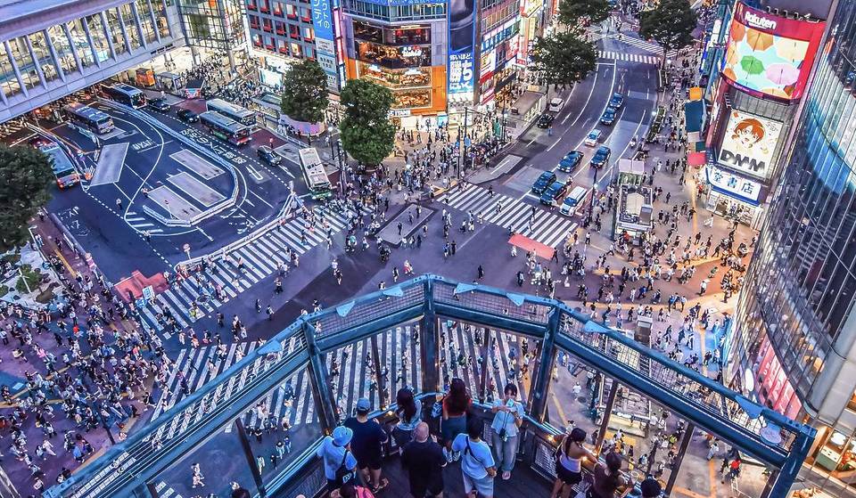 渋谷スクランブル交差点を眼下に一望できる展望台ラウンジがリニューアル！