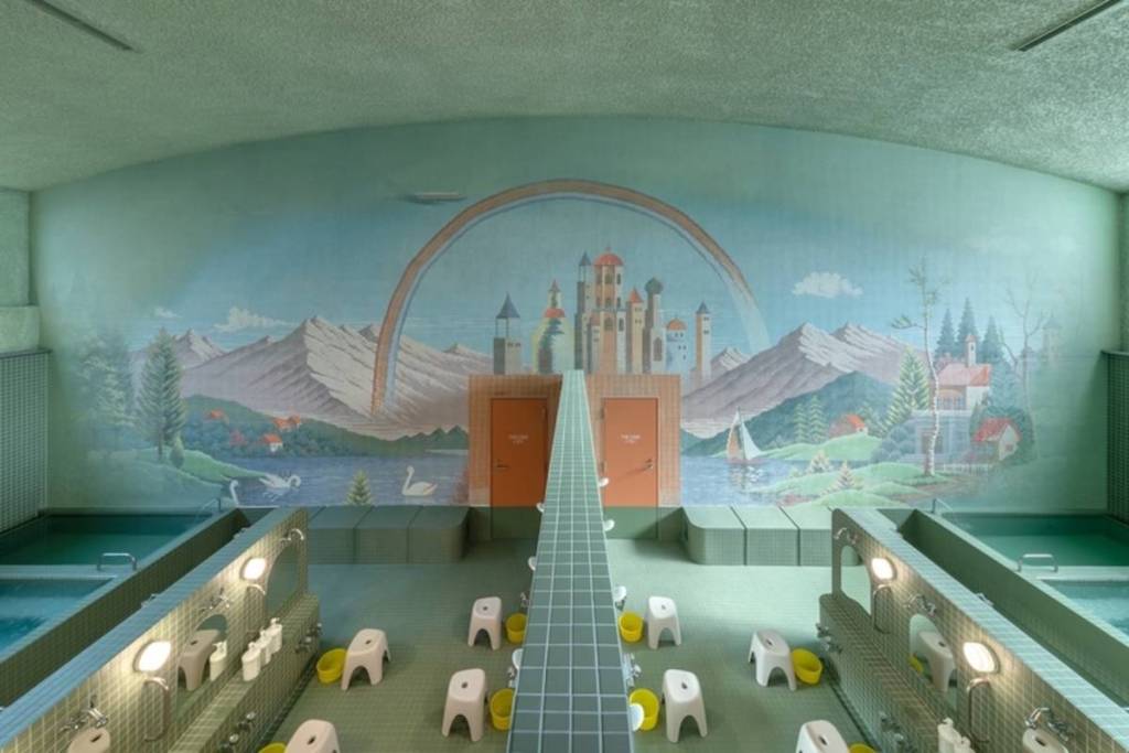 壷　bathhouse 飛びかんな Sauna × Craft Beer × DJ: Kinshicho's Famous Public Bathhouse