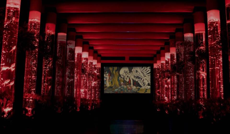 The atmosphere changes completely at 4:00 PM—a special summer exhibition featuring goldfish and “Ukiyo-e Yokai” is now on view