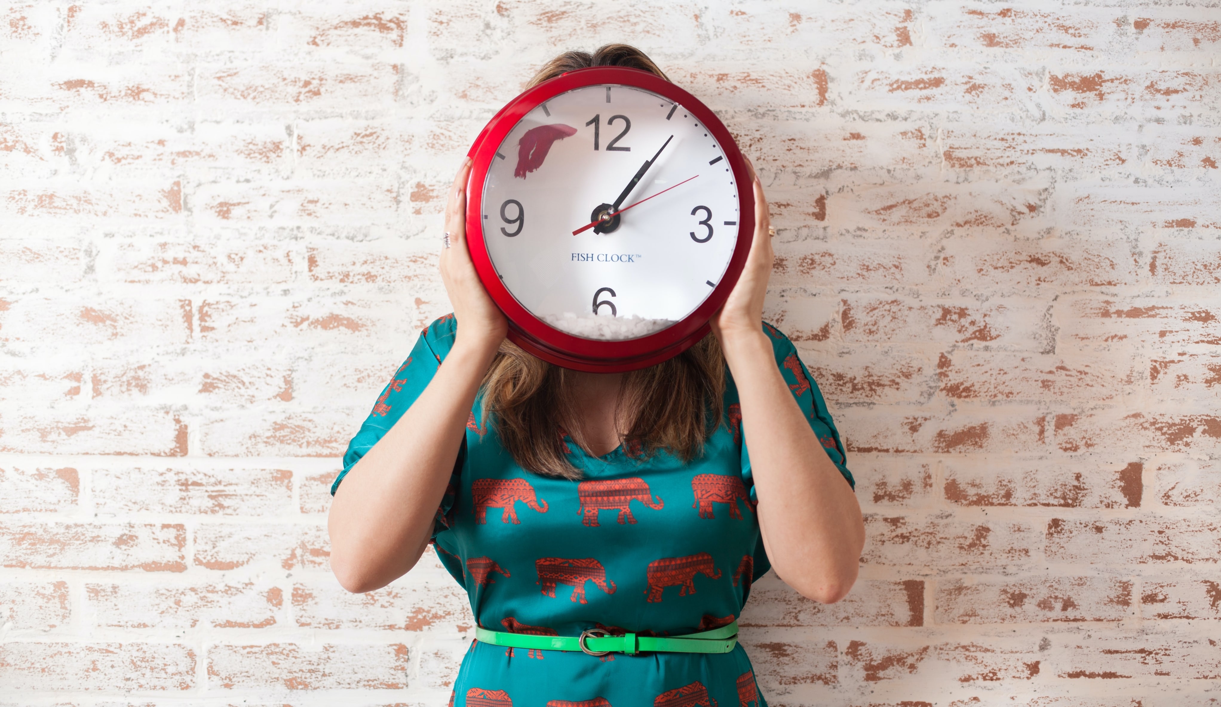 Remember To Change Your Clocks! Daylight Savings Time Is Ending This