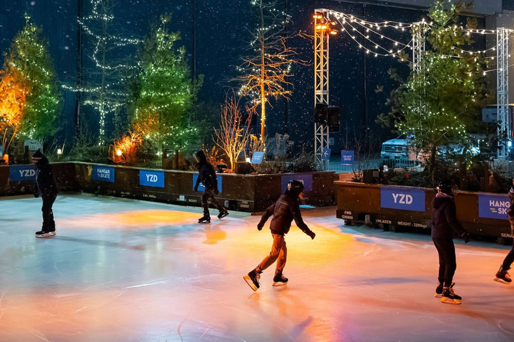 A Twinkling Enchanted Forest Is Taking Over A Toronto Skating Rink This ...