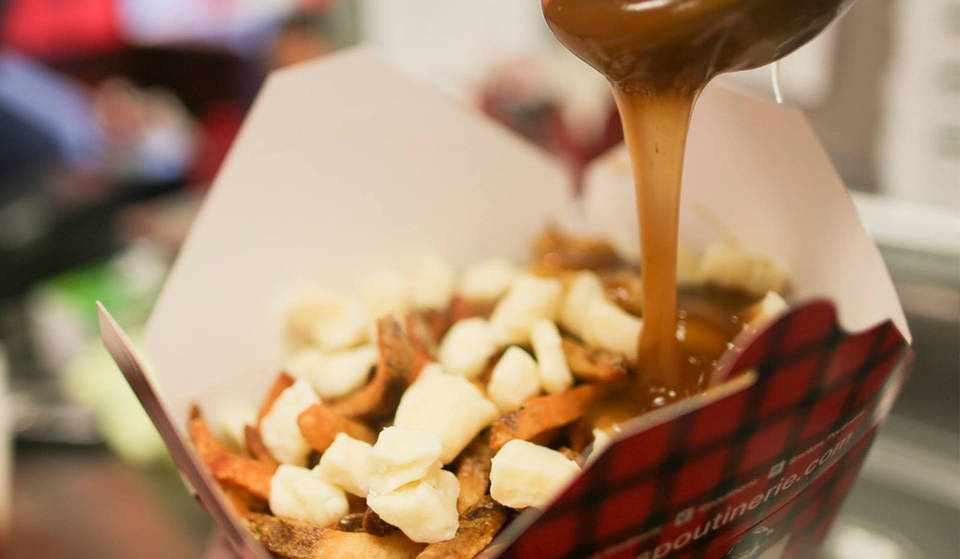 Un festival de poutine gratuit envahit le centre-ville de Toronto ce week-end