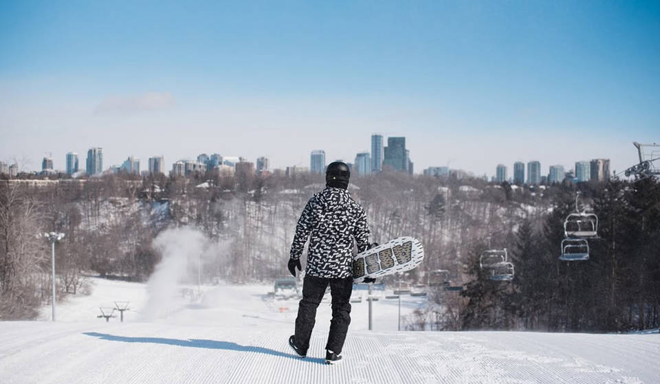 Le seul centre de ski de Toronto est désormais ouvert pour la saison hivernale