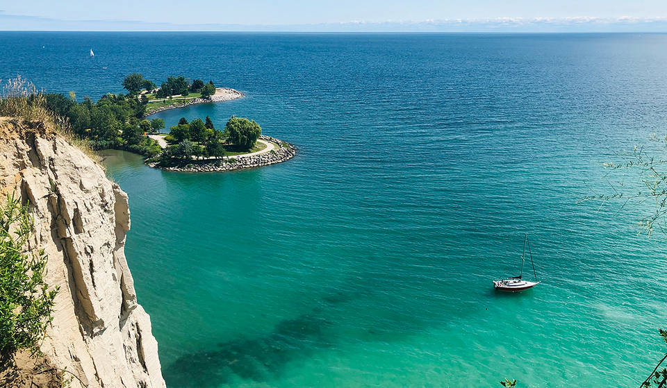 The Scarborough Bluffs In Toronto Are A Scenic Escape With Breathtaking Cliffside Views