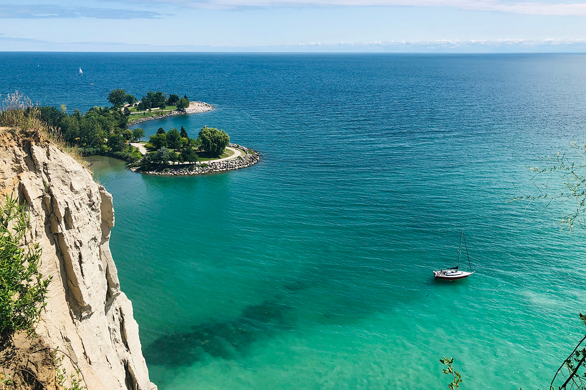 The Scarborough Bluffs In Toronto Are A Scenic Escape With Breathtaking 