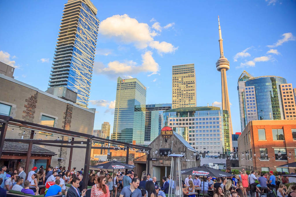 A Huge Country-Themed Day Party Is Coming To A Toronto Rooftop This Weekend
