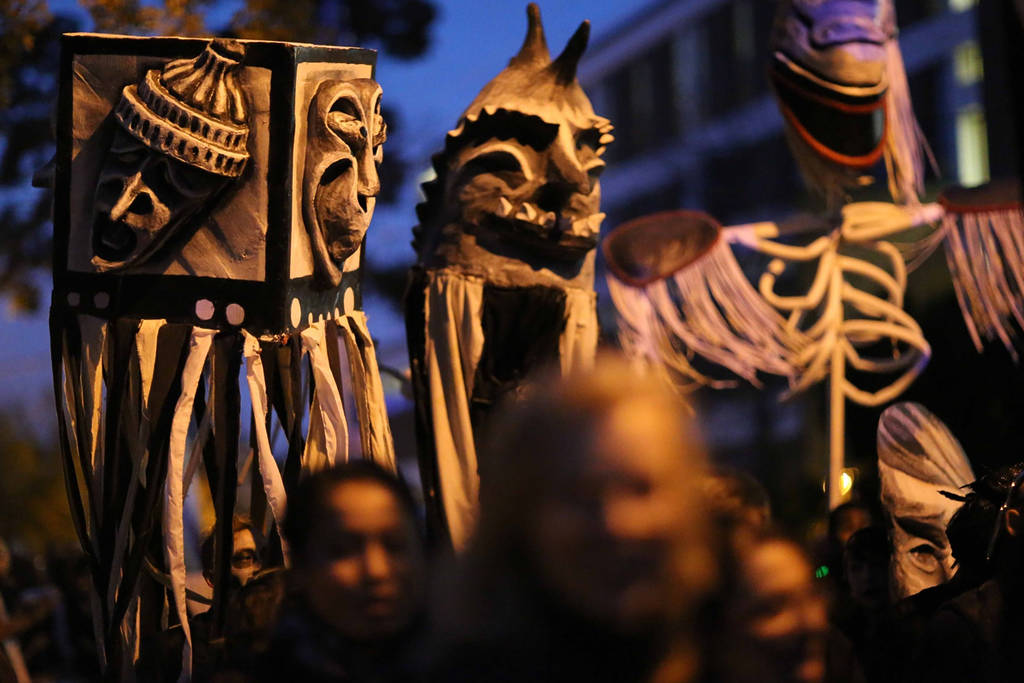 Toronto&#8217;s Streets To Be Filled With Giant, Eerie Puppets This Week