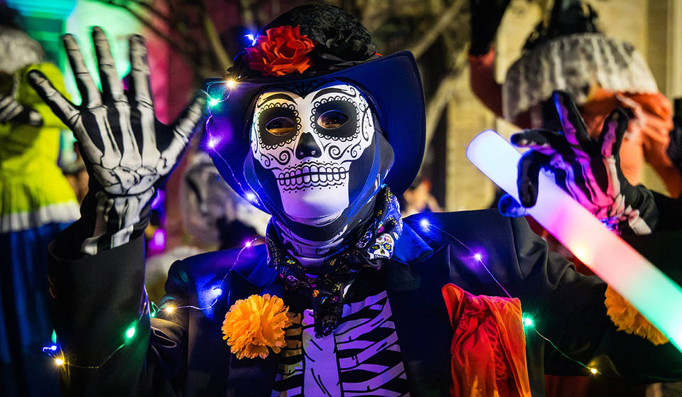 Toronto’s Biggest Museum Is Hosting A Vibrant Día De Los Muertos Party