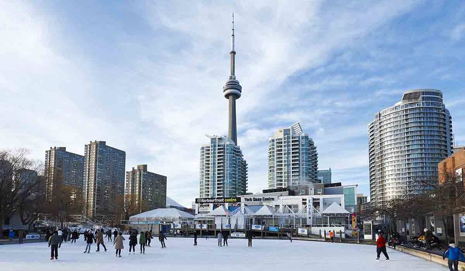 A Staggering 14-Degree Jump Hits Toronto This Friday Before A Messy Storm Plunges The GTA Back Into Winter