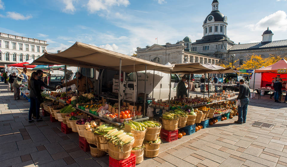 5 Ontario Farmers Markets You Can Easily Turn Into A Day Trip